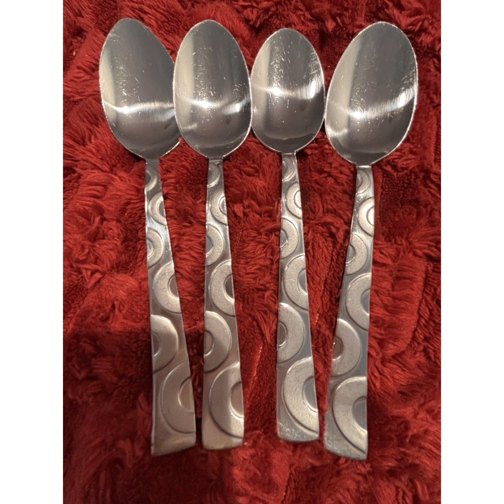 Pfaltzgraff Lot Of 4 Wheels Frost Soup Spoons International Silver 73/8Tableware